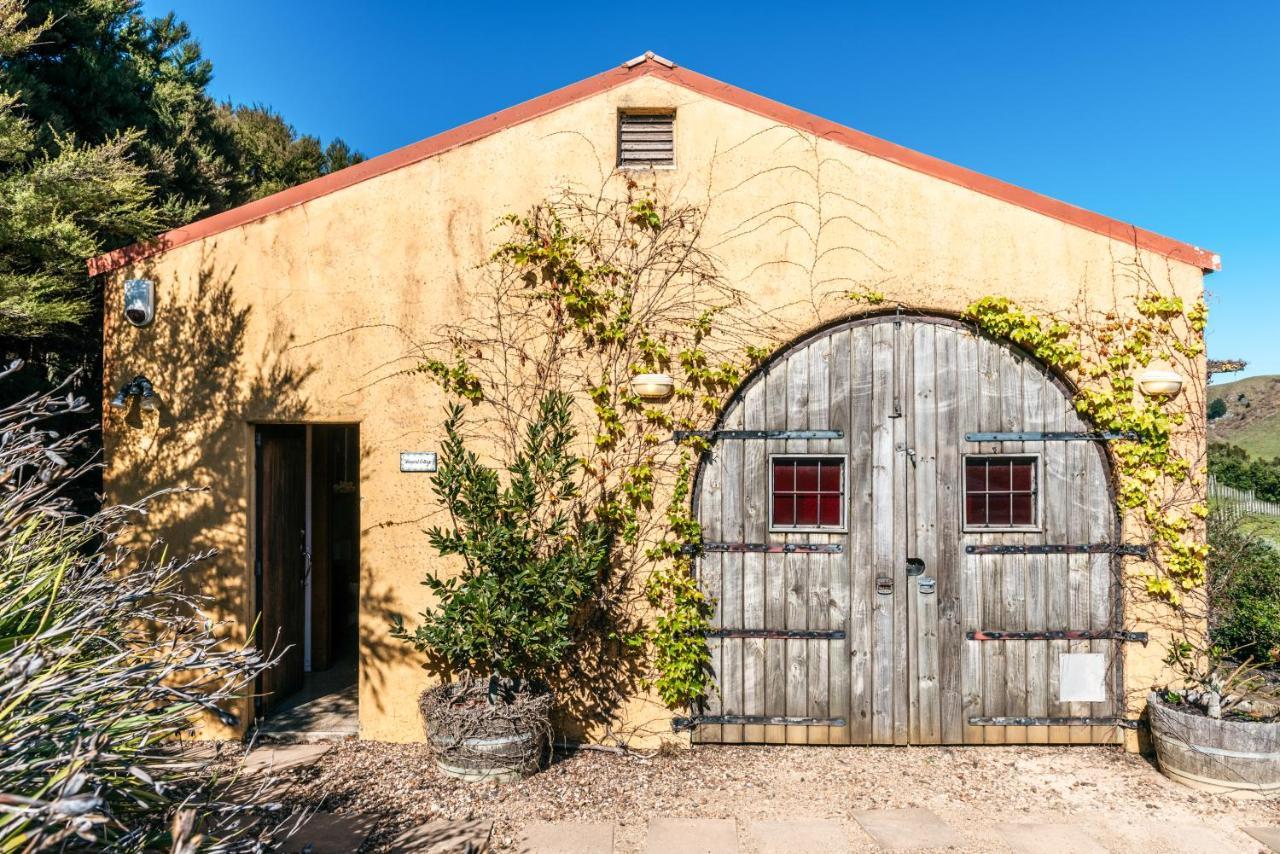 The Vineyard Cottage - Stay Waiheke Onetangi Екстериор снимка