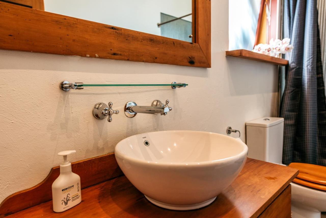 The Vineyard Cottage - Stay Waiheke Onetangi Екстериор снимка